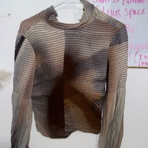 Brand new Scanlan  Theodore Silk top